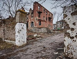 Ukrainian Apartment Building Target of Deadliest Russian Attack on Civilians in Months