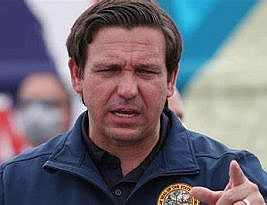 DeSantis Takes Veiled Swipe at the Trumpian GOP’s ‘Culture of Losing’ During Iowa Campaign Swing