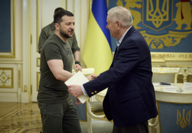 UKRAINIAN PRESIDENTIAL PRESS SERVICE/HANDOUT VIA REUTERS